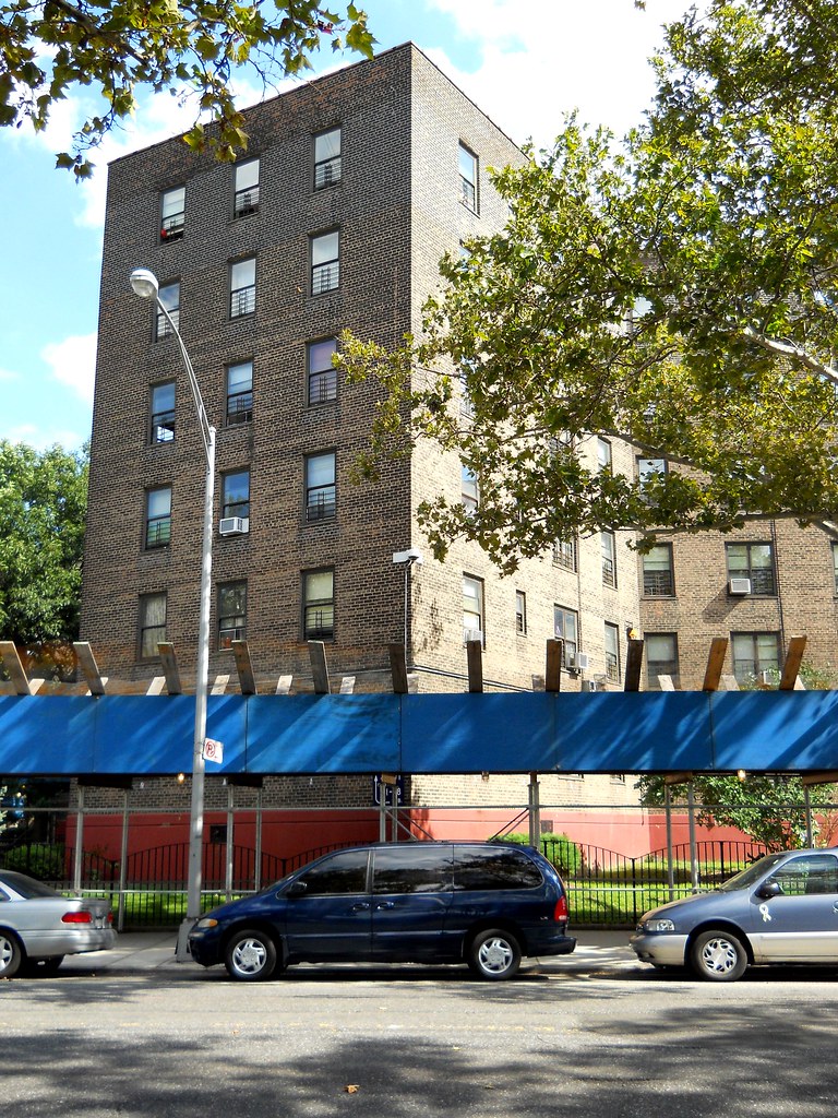 Queensbridge Houses, Long Island City Long Island City New Dave