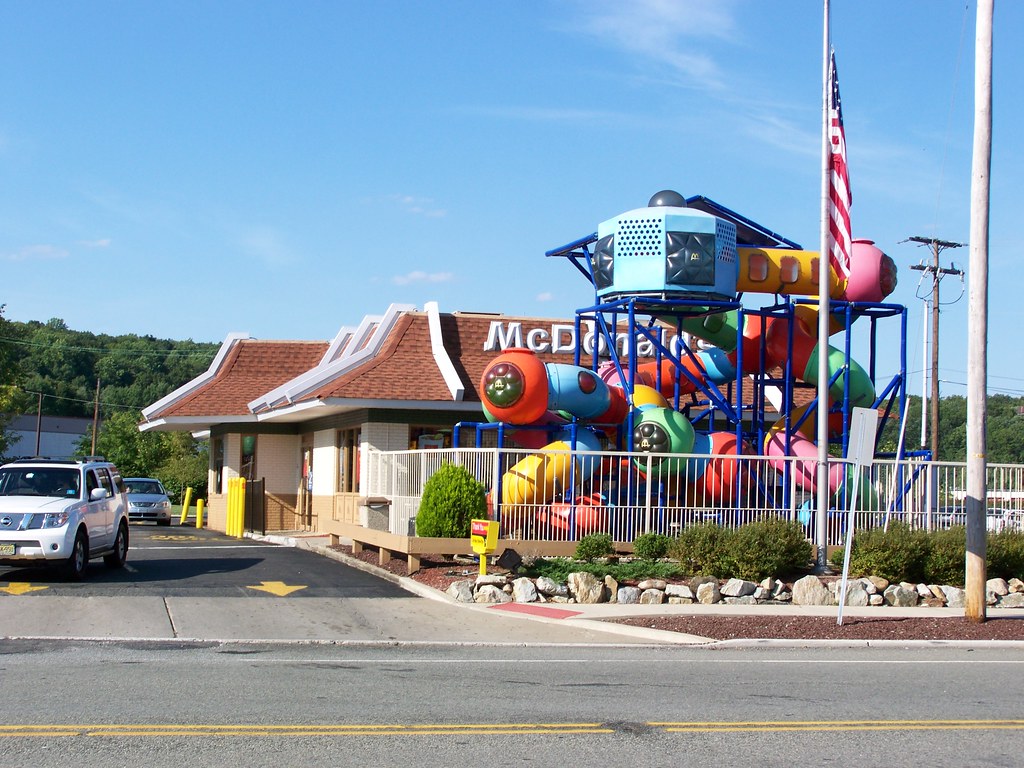 100_5869 249 Route 10 East,Succasunna, New Jersey ncokecan Flickr