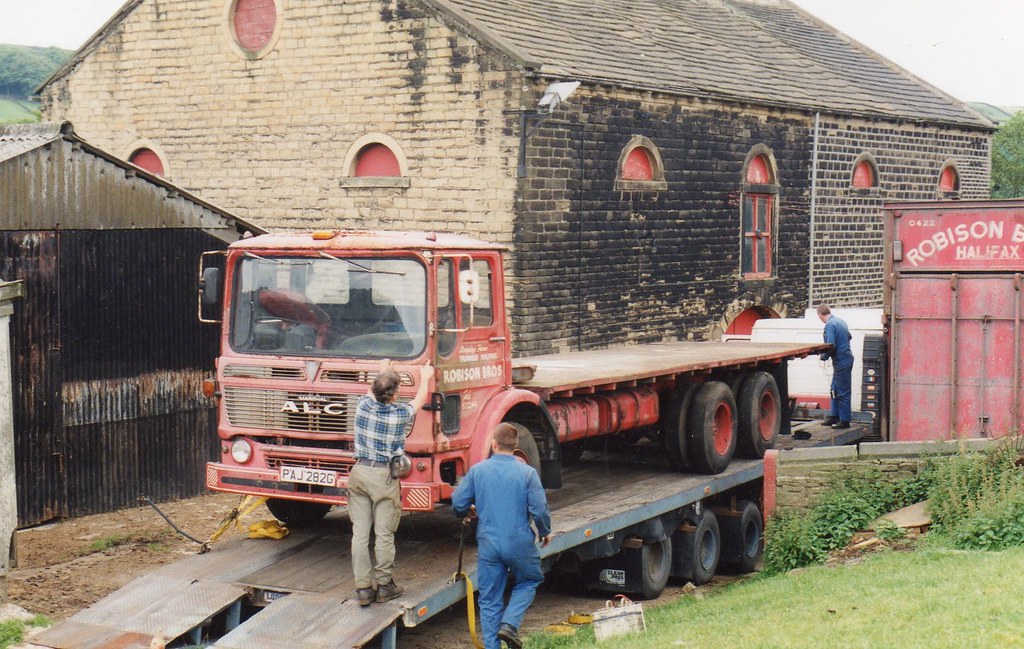 Robinsons of Halifax This was a well known lorry which wor… Flickr