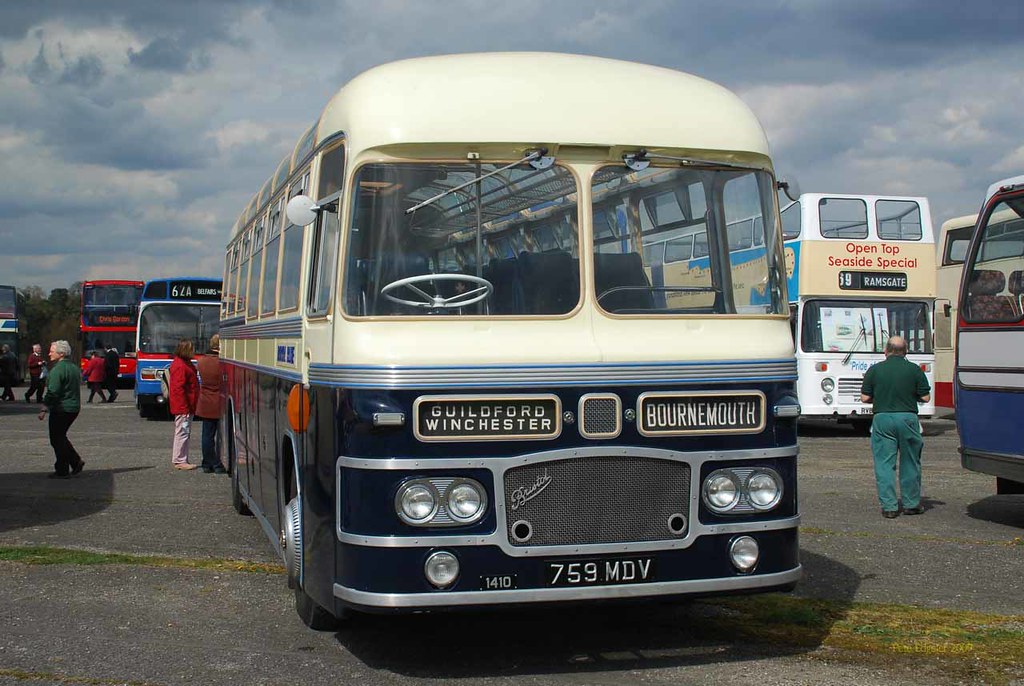 759MDV 1963 Bristol MW6G Royal Blue Express Coach a photo on Flickriver