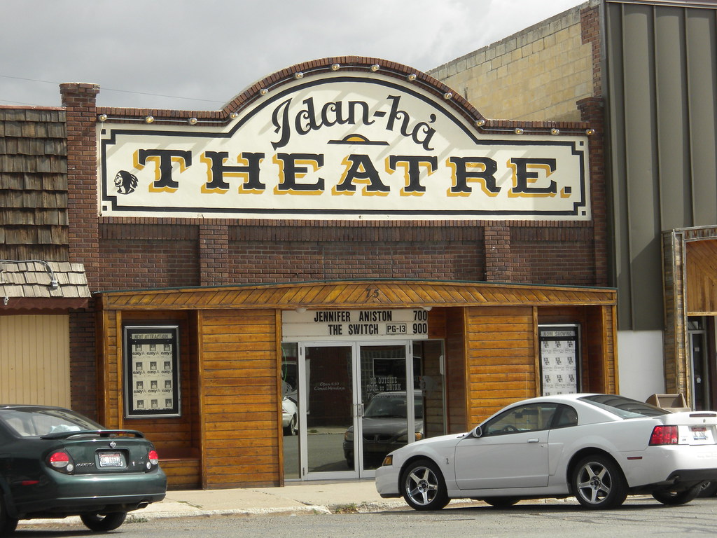 IdanHa Theater Walk in IdanHa theater. Soda Springs, Ida… arbyreed Flickr