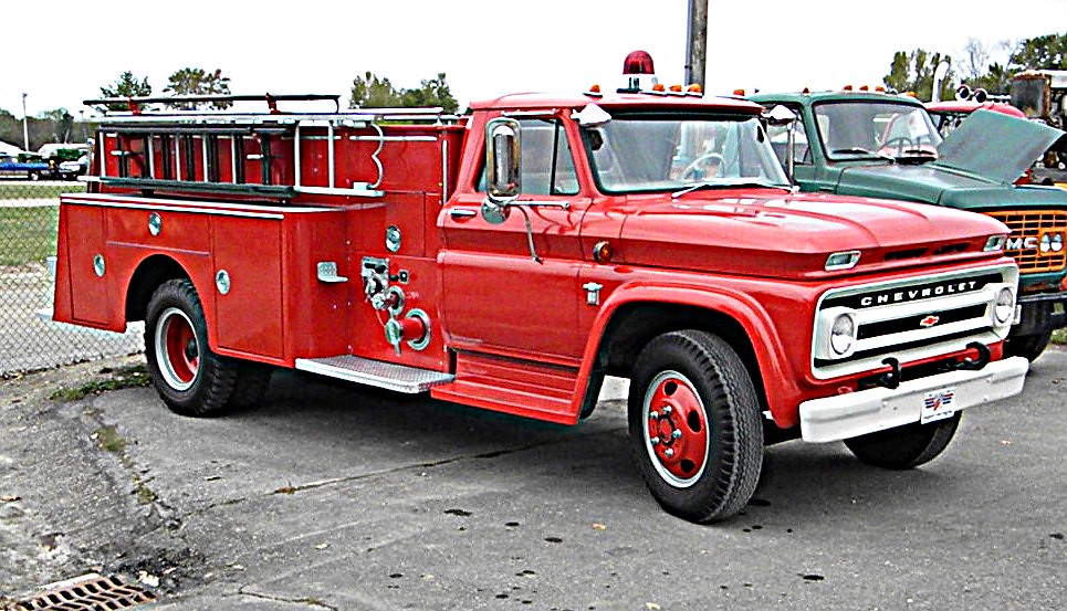 Chevy Fire Truck Wellington Ohio Steam show. Chriss & Rene… Flickr