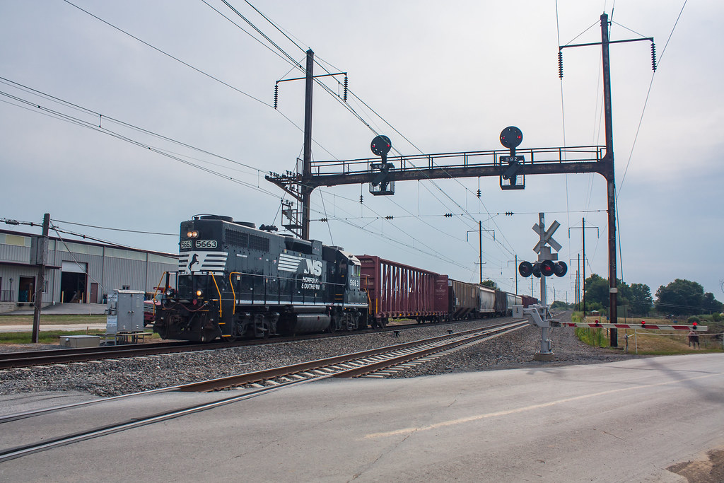 Elevation of Miller Road, Miller Rd, Akron, PA, USA Topographic Map