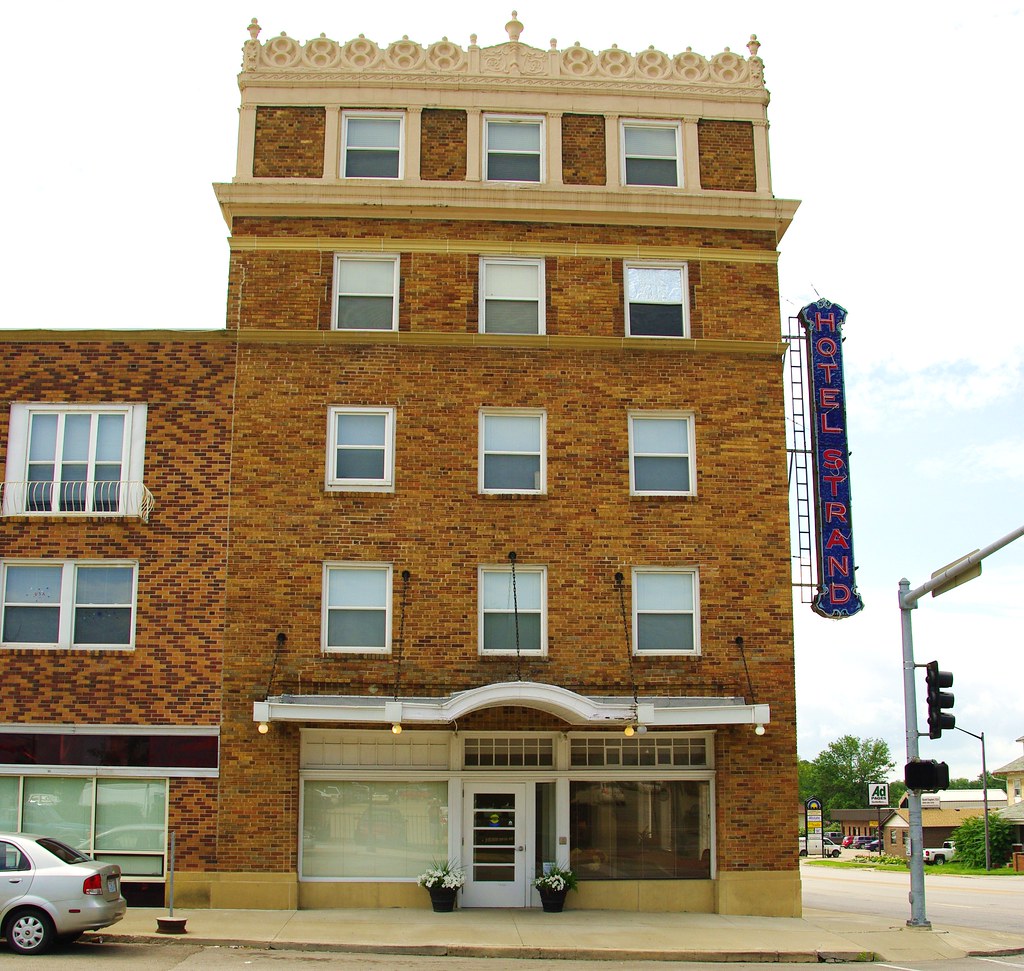 Hotel Strand Chillicothe, MO. Roberto41144 Flickr