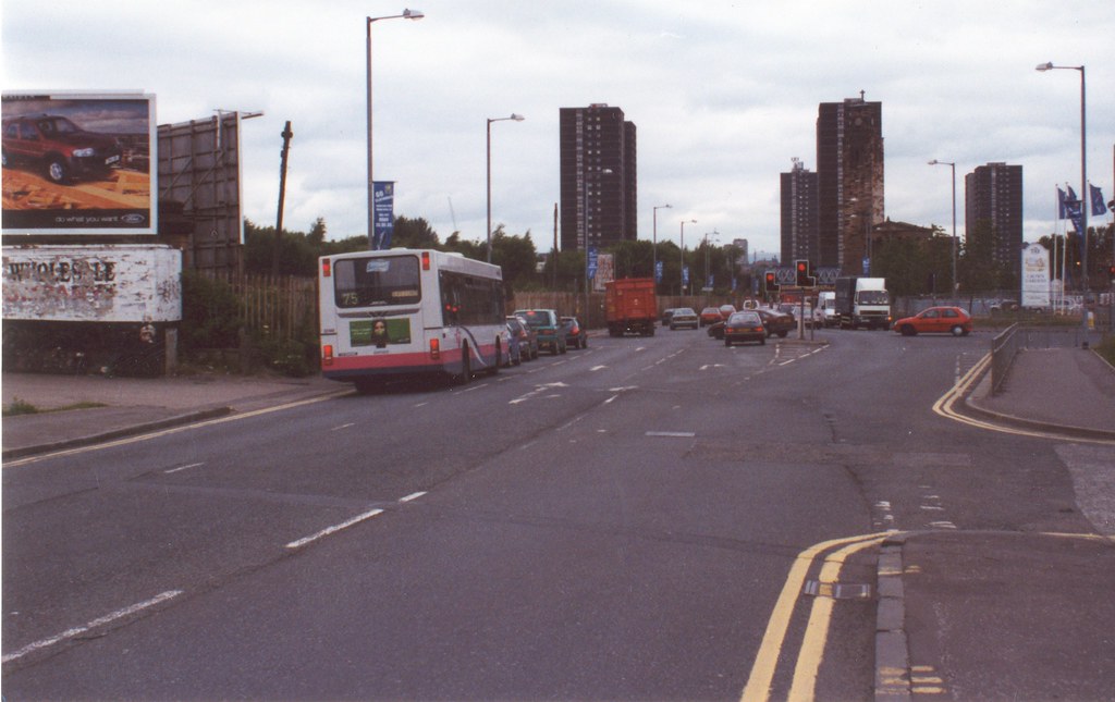 Cathcart Road, Glasgow circa 2001 Either 2001 or 2002. A l… Flickr