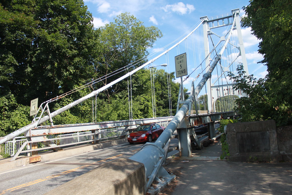 KingstonPort Ewen Suspension Bridge The wonderfully "obso… Flickr