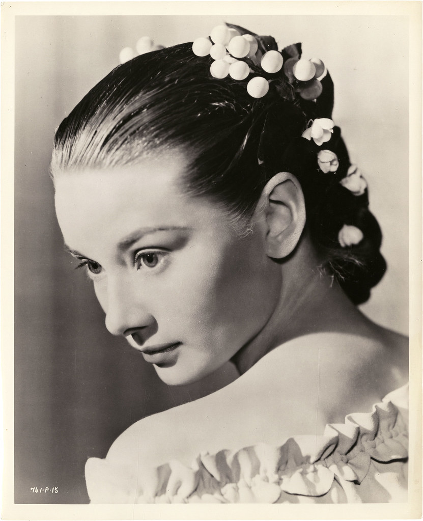 70004182 Portrait of Audrey Hepburn. Alice Japan Flickr