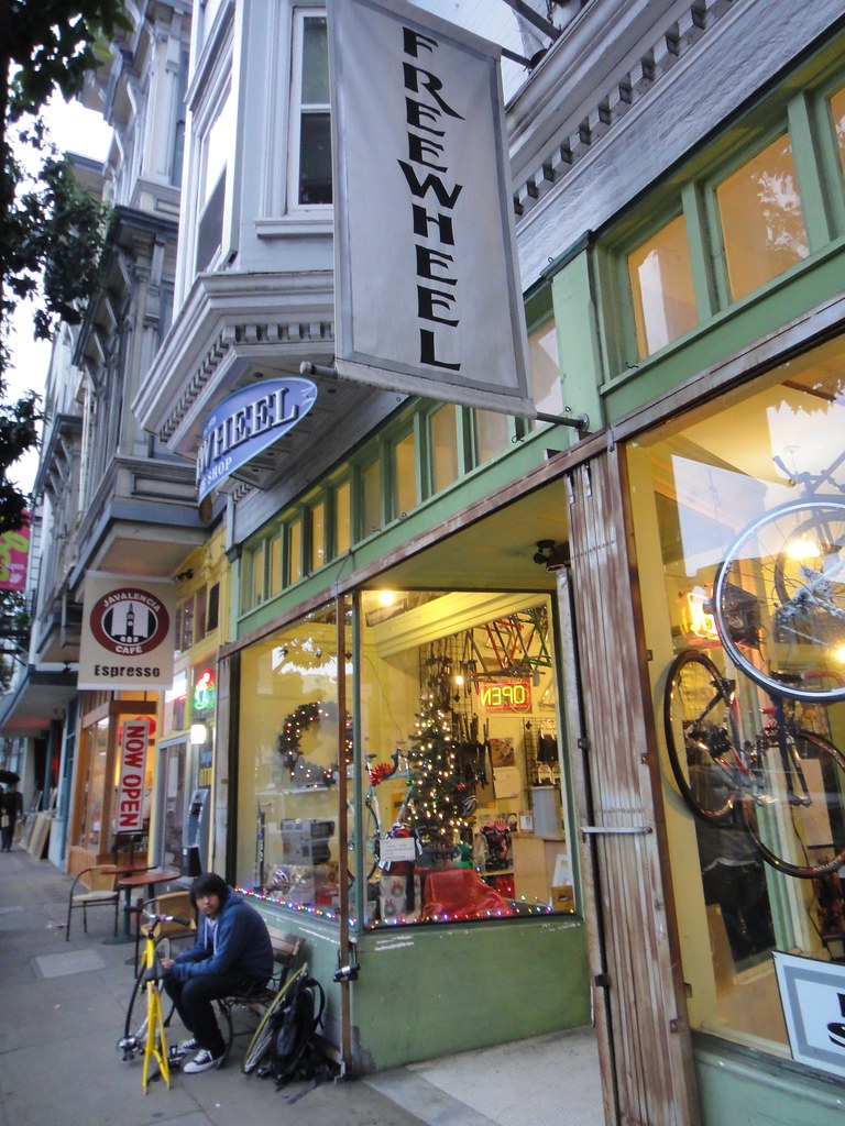 Flickriver Photoset 'Freewheel Bike Shop, San Francisco, CA' by chasingmailboxes