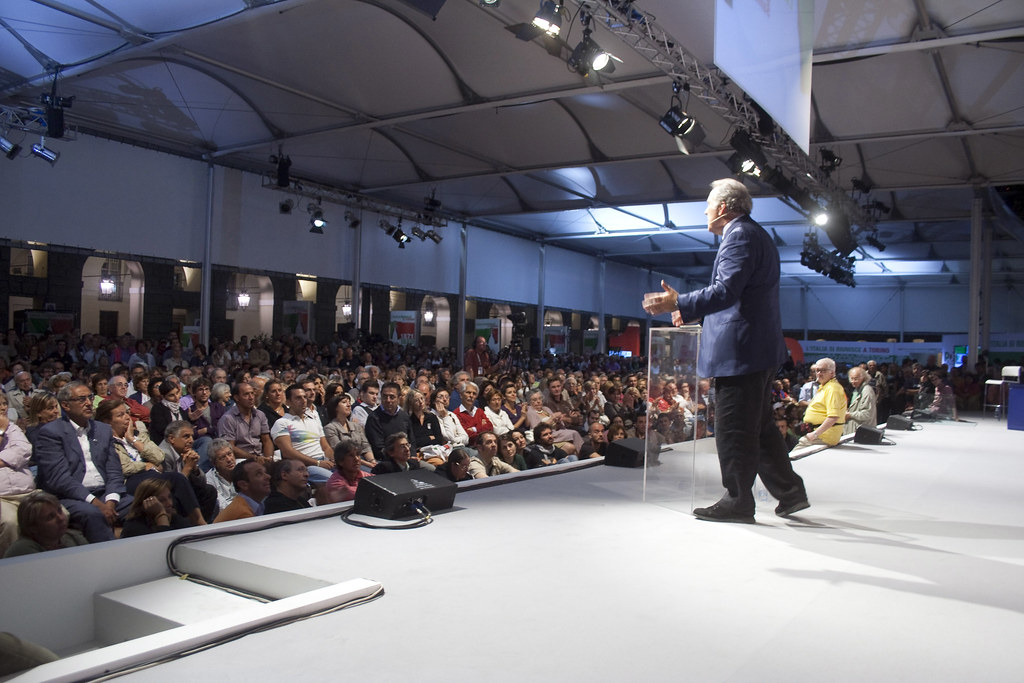 Santoro alla Festa Democratica Michele Santoro alla Festa … Flickr