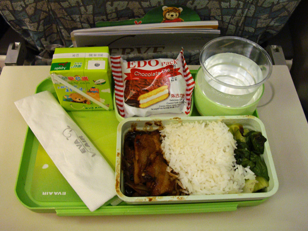 EVA Airways Meal Economy class meal onboard BR818 enroute… Flickr