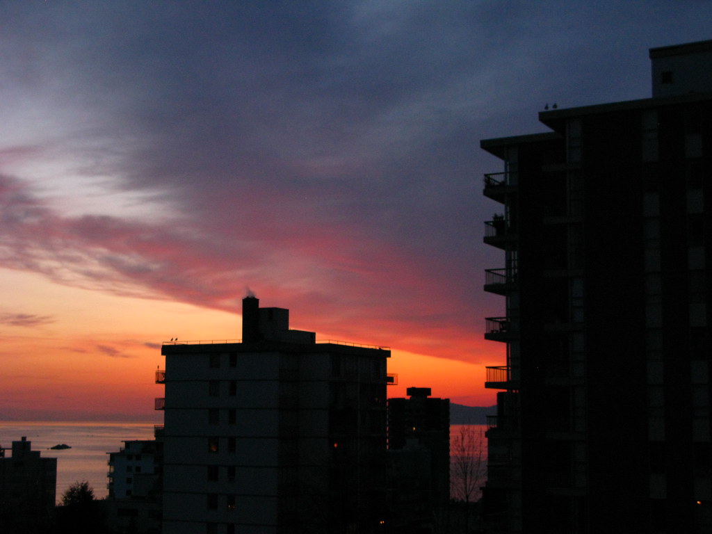 Sunset Good to sleep to this. Its pretty amazing. Vancouver_Adam