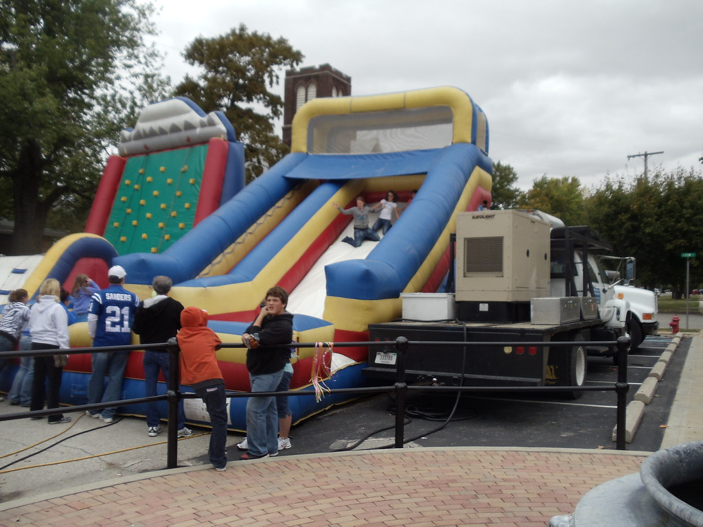 Turning Leaves Festival 2010 Thorntown, IN S.S.Poseidon Flickr