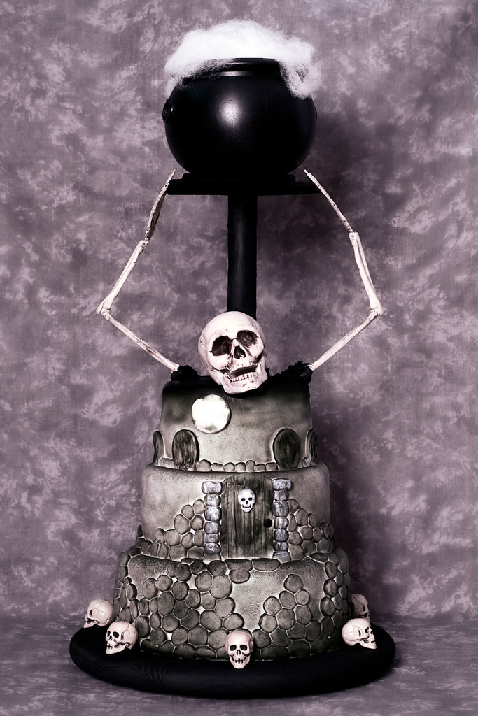 Halloween Skeleton Cake Skip made this cake for his own Bi… Flickr