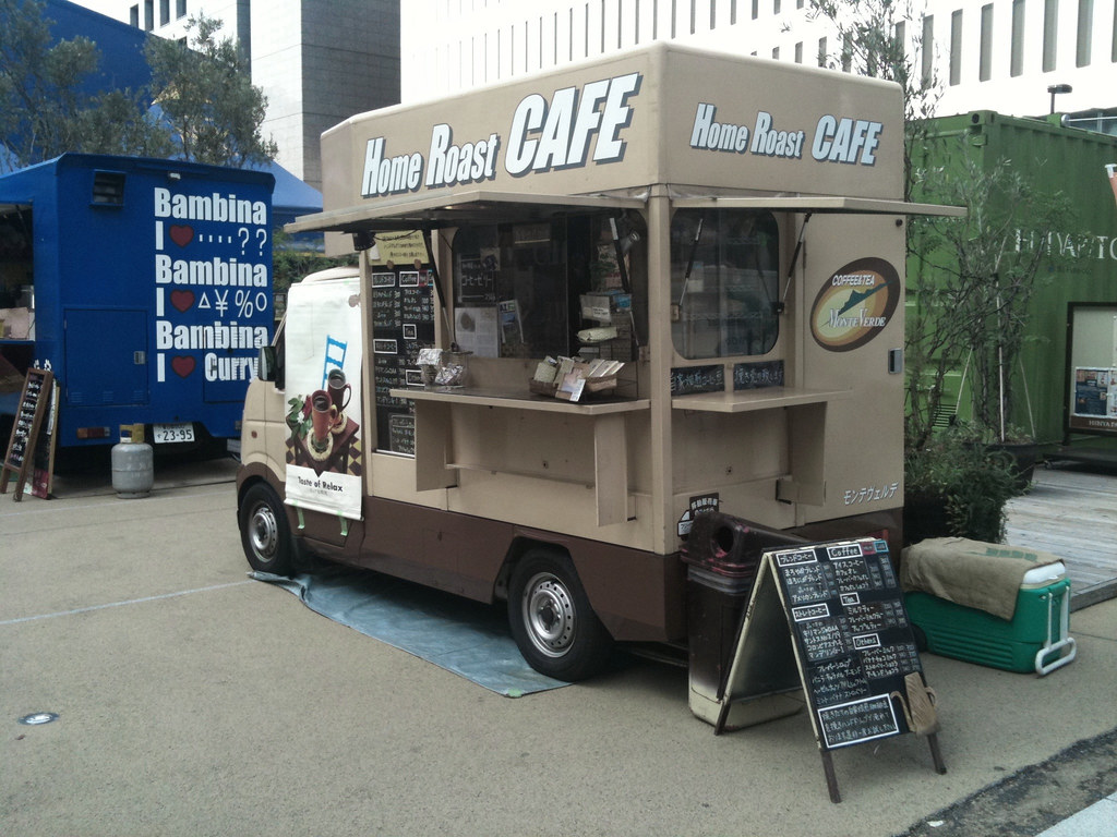 Cafe Pinggir Jalan | Dhanymobile | Flickr