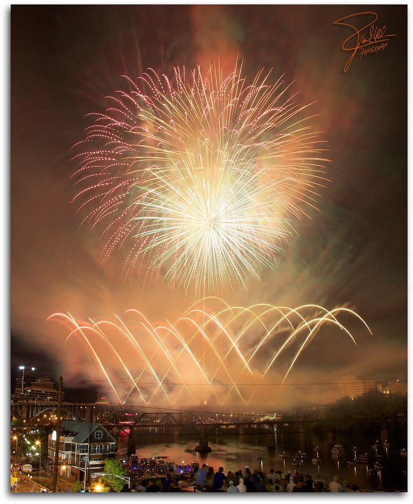 Boomsday Fireworks Boomsday 2010, Knoxville, Tennessee Frank Kehren