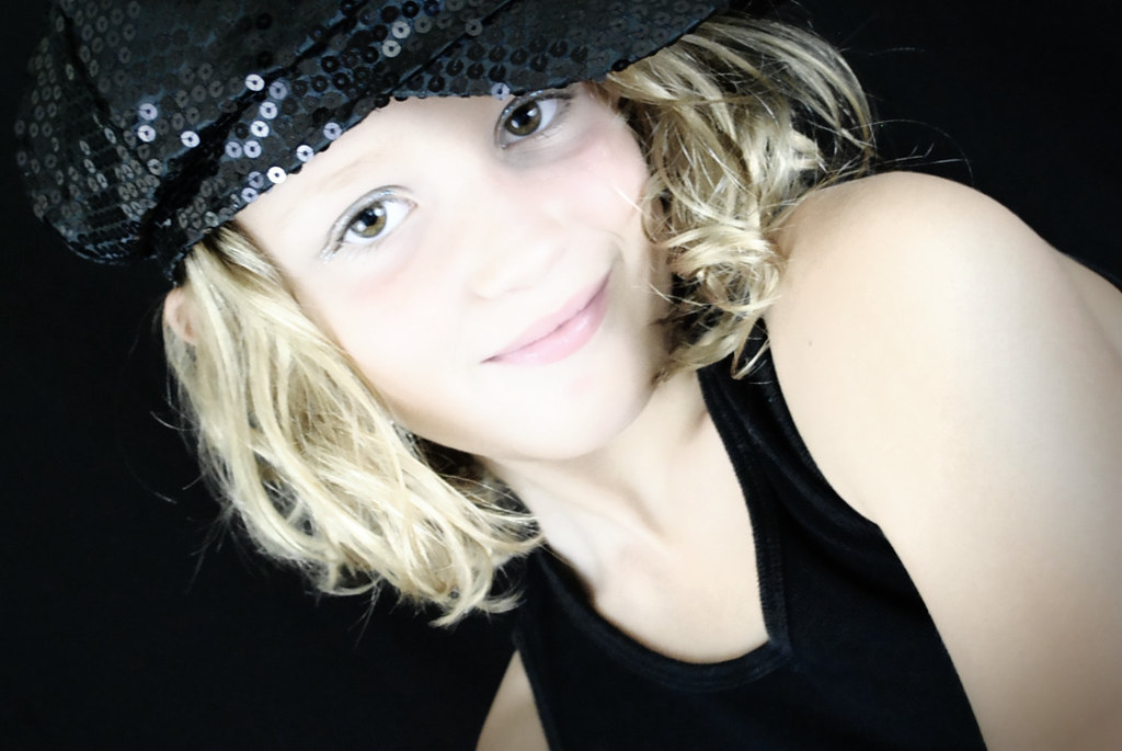 Flirt Much! Wendy Hull Flickr