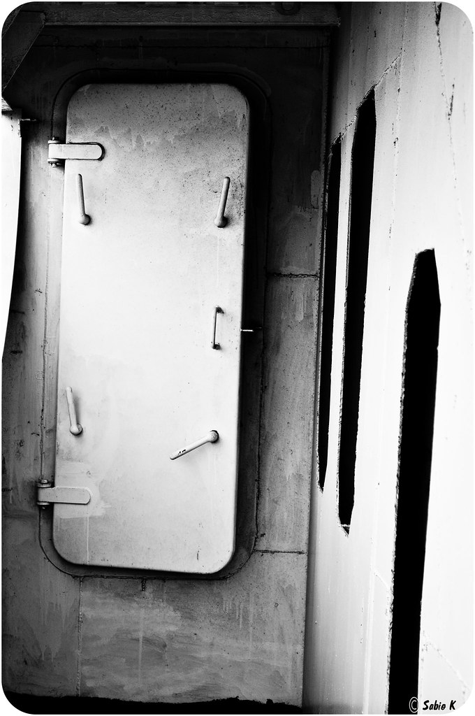 Open the door please! savvas konstantinidis Flickr