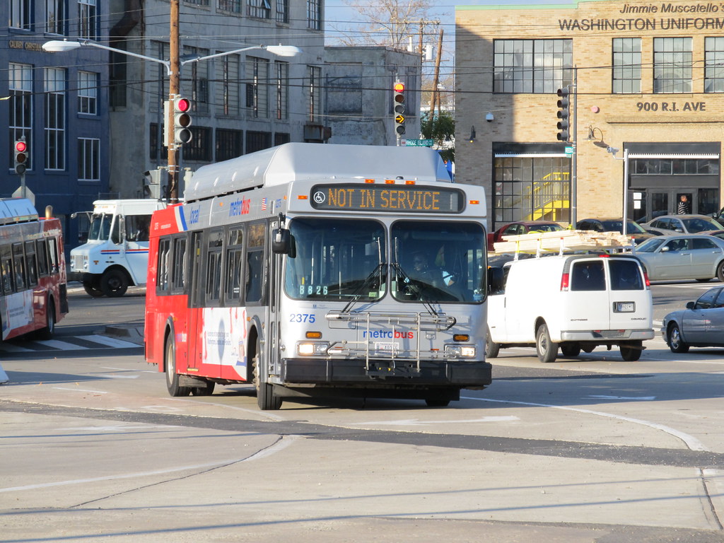 Washington DC Rhode Island Ave Metro Entrance November 17,… Flickr