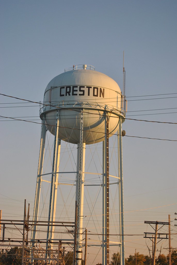 Creston Iowa watertower from California Zephyr DSC_0494 Loco Steve