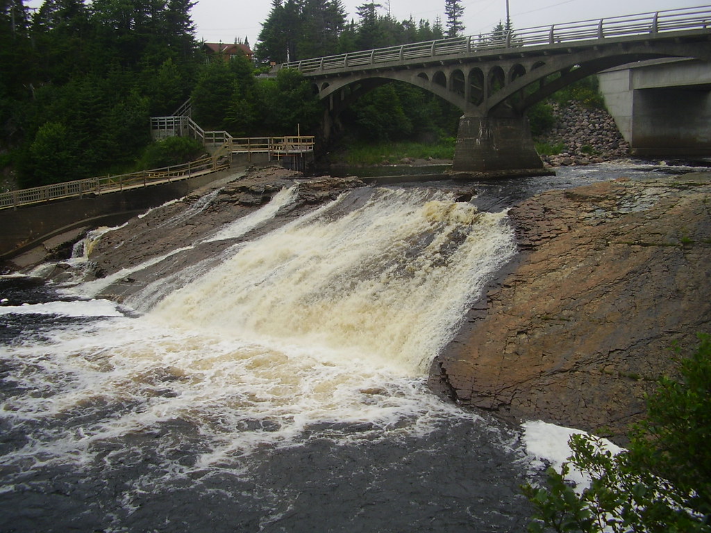 The rapids at the salmon ladder dadsays Flickr
