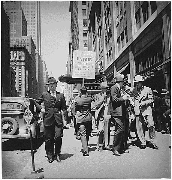 LaborStrikesNew York City, New Yorkunion men picketing … Flickr