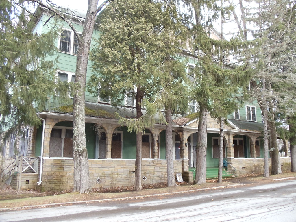 The Columbia Hotel Sharon Springs, NY one of the several … Flickr