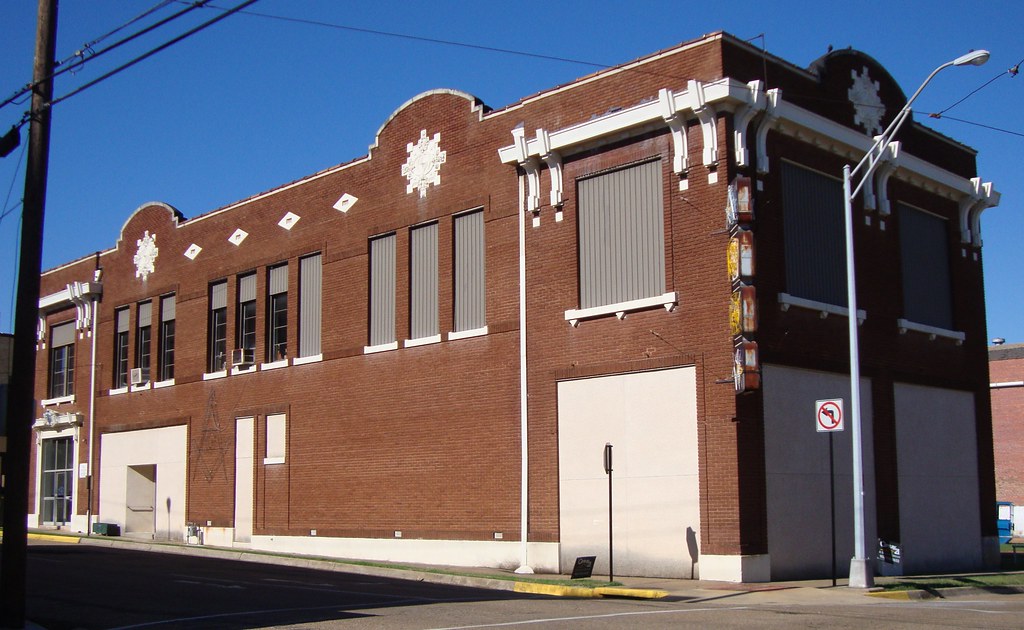 Masonic Temple (Marshall, Texas) Located just a block nort… Flickr