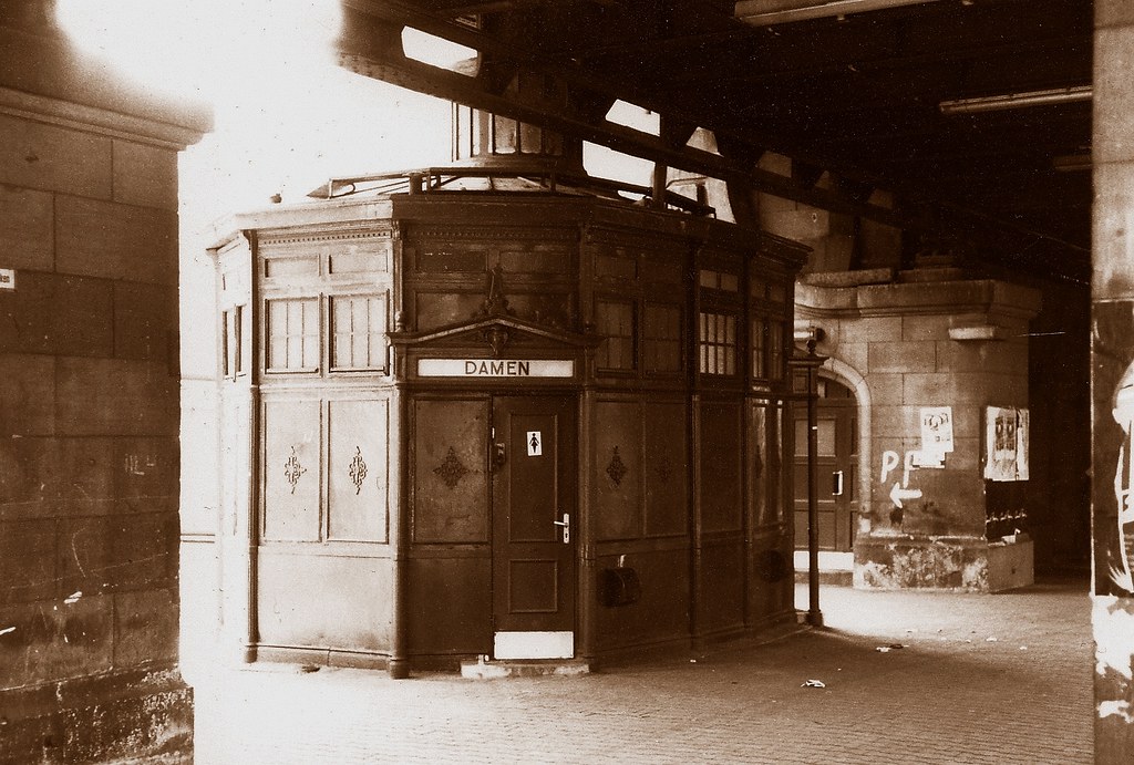 BerlinSchöneberg, Bülowbogen, 1986 UBahnhof Bülowstraße … Flickr