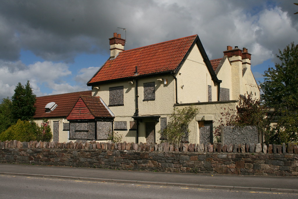 The Swan, Yate The Swan in Yate is about to be demolished … Flickr