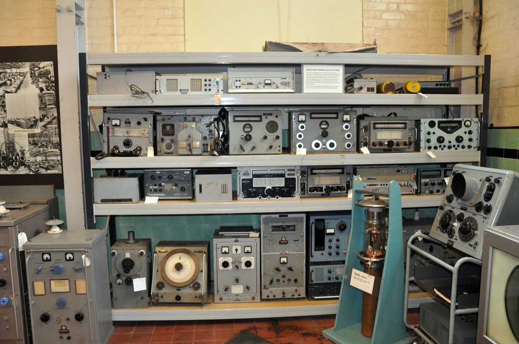 Marconi Marine Some elderly Marconi Marine radio equipment… Flickr