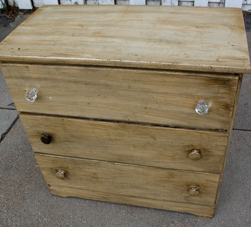 Wooden Dresser, Funky Knobs Courtney found this on Craigsl… Flickr