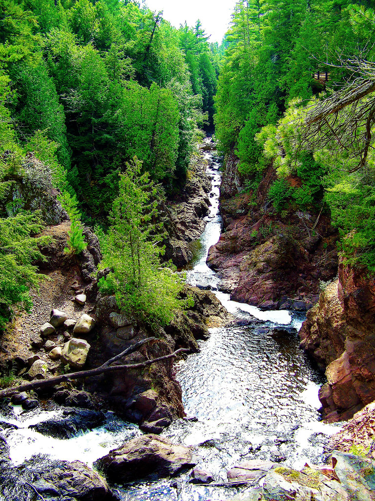 Copper Falls State Park, WI Aaron Carlson Flickr