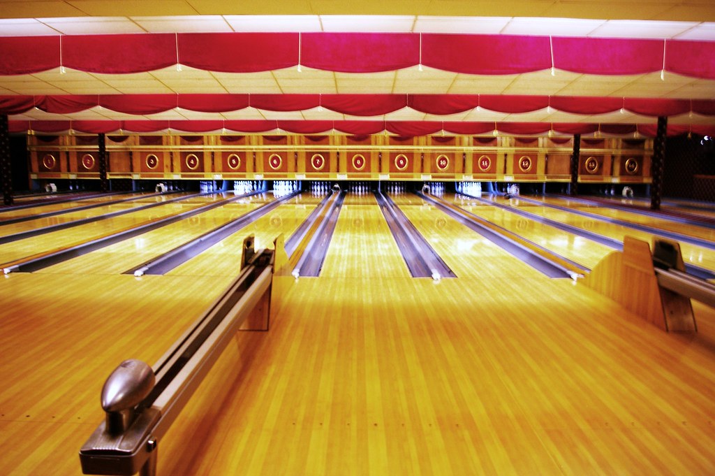 Arsenal Lanes I took this in Arsenal Bowling Lanes which I… Flickr