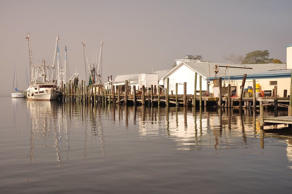 Morning fog Town docks Oriental NC KNgreg Flickr