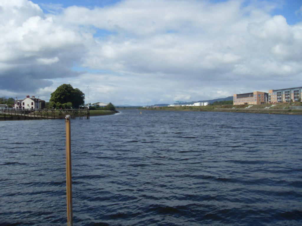 Renfrew Ferry Site of Renfrew to Yoker Ferry with the ferr… Flickr