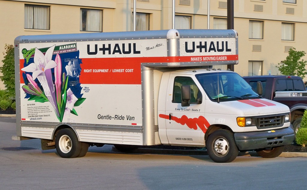 UHaul Truck Alabama 100_0440 UHaul truck with 113 Ala… Flickr