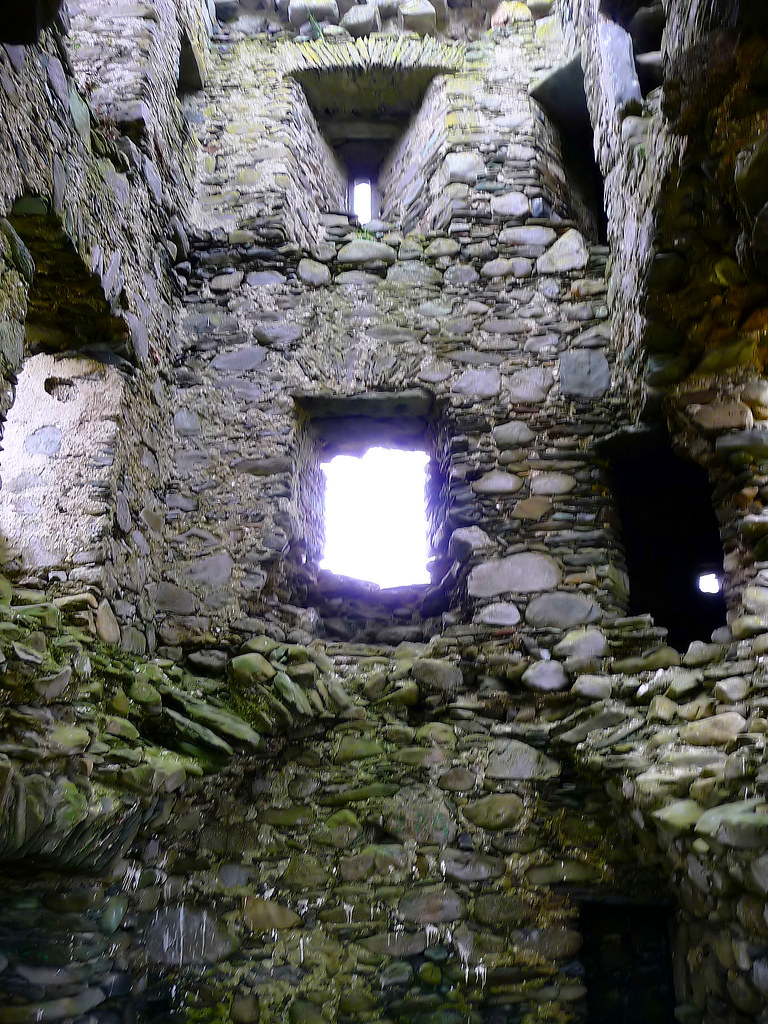 Interior, Burt Castle, Co Donegal Lindel Buckley Flickr
