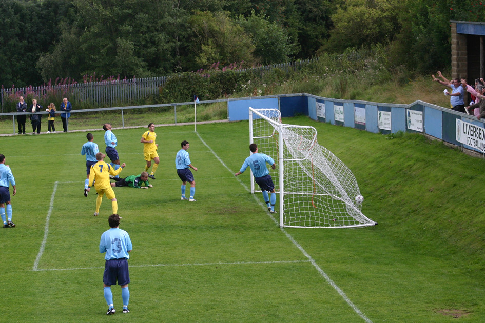 Liversedge v Whitley Bay FA Cup Extra Preliminary Round 14/08/10 Flickr