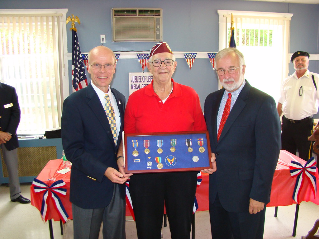 Medals Presentation to Staff Sgt. Aldo B. Girasole Flickr