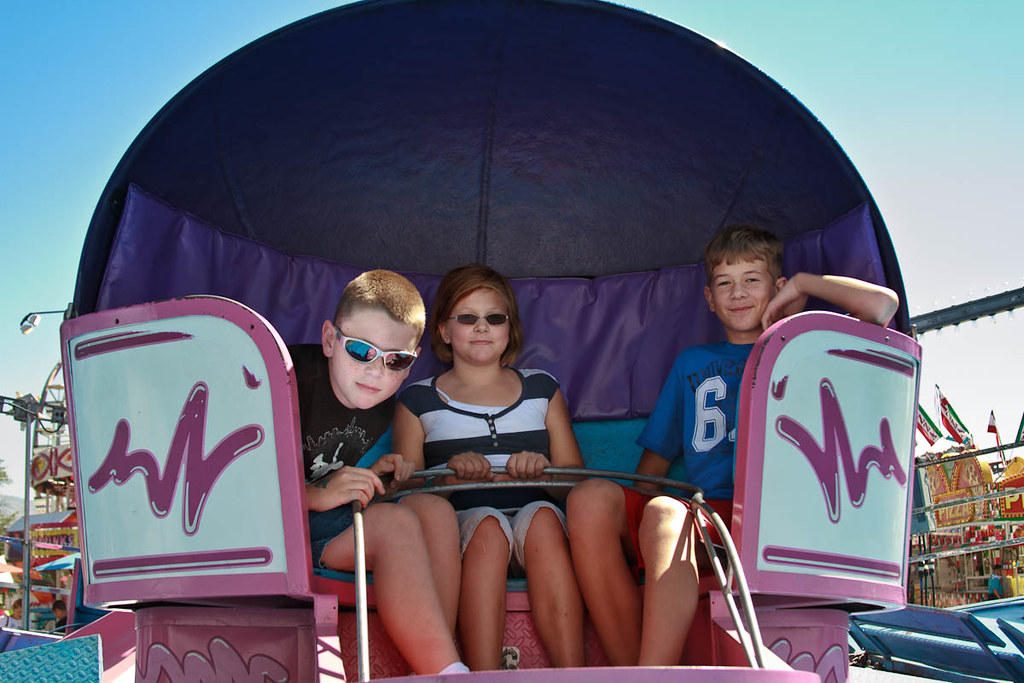 Tiltahurl I mean whirl... Eric Fialkowski Flickr