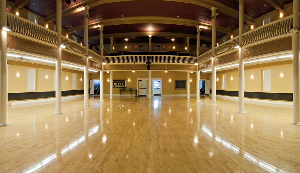Clayton Opera House The main hall of the Clayton Opera Hou… Flickr