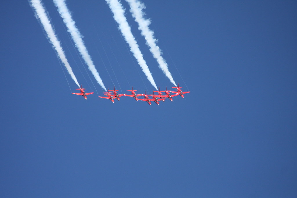 Red Arrows at Silverstone British Grand Prix 2010 Red Arro… Flickr