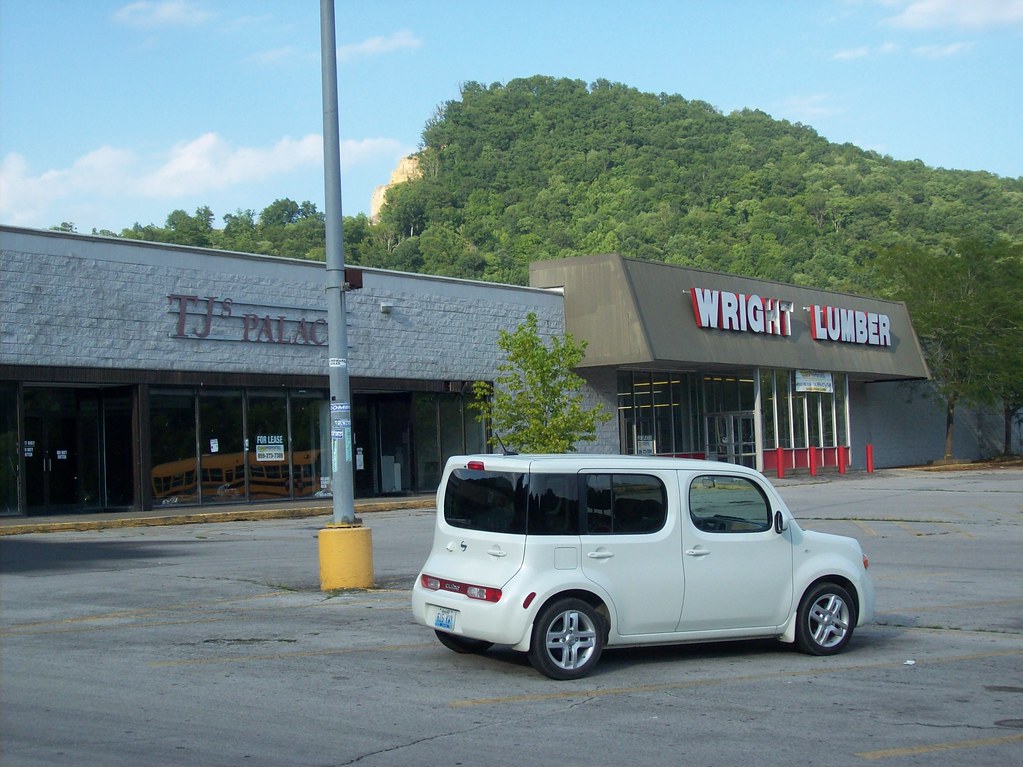 Former Kmart/Wright Lumber/TJ's Palace, Hazard, KY Flickr