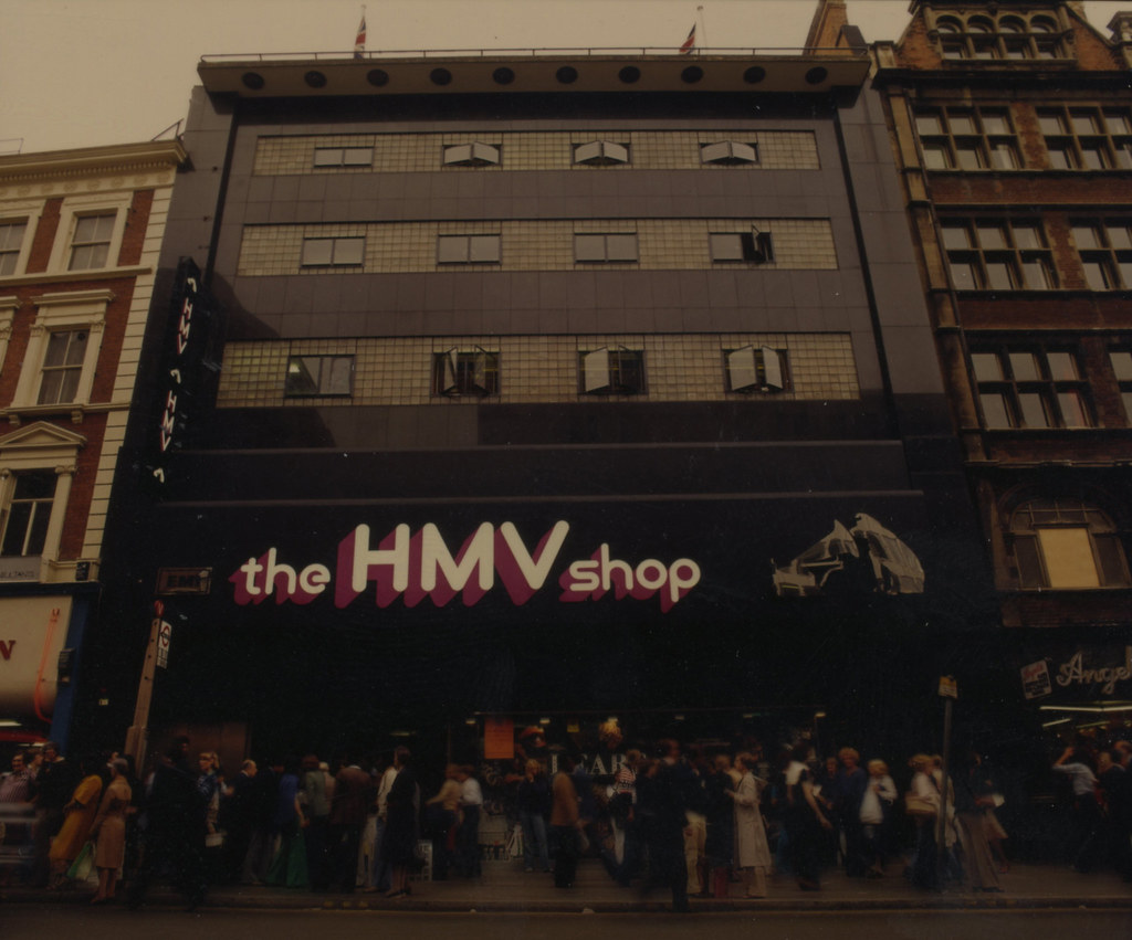 hmv 363 Oxford Street, London Exterior of store late 197… Flickr