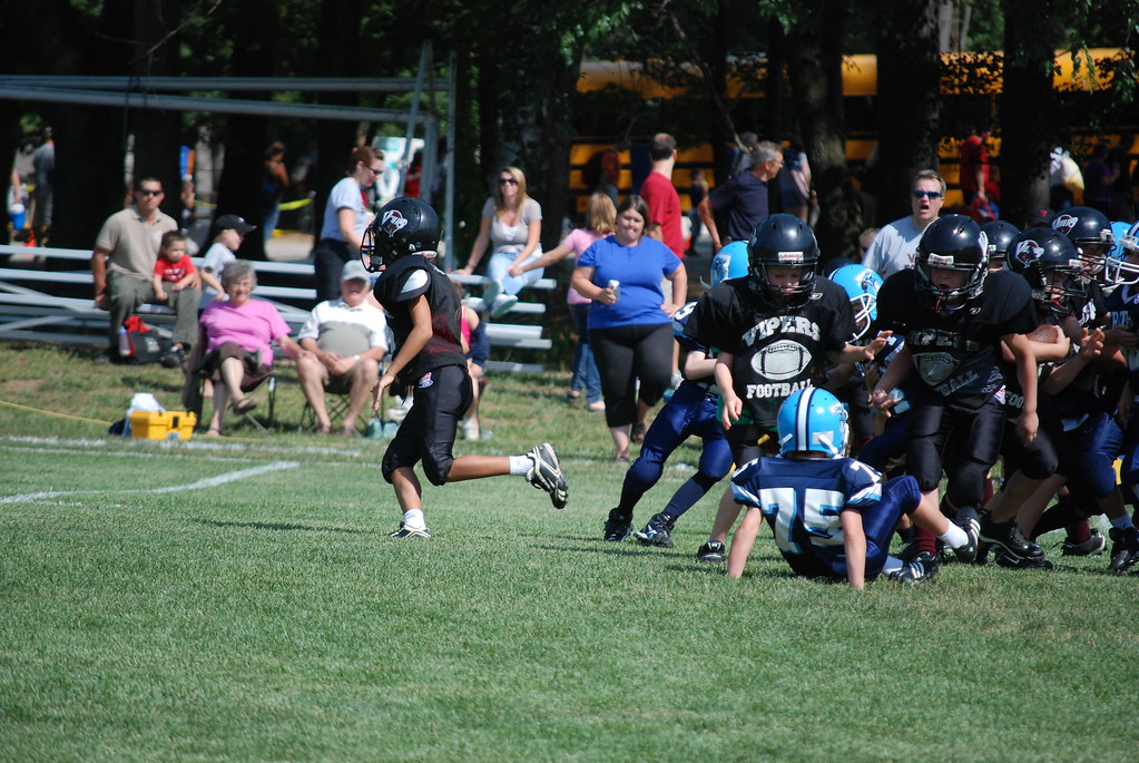 hooksett football jamboree 2010 159 cantsitstill Flickr