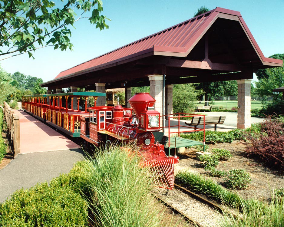 train GOODWYN MILLS CAWOOD Flickr