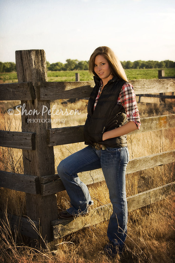 Haley cowgurl up Wyoming way.. Haley shows angus cattle d… Flickr