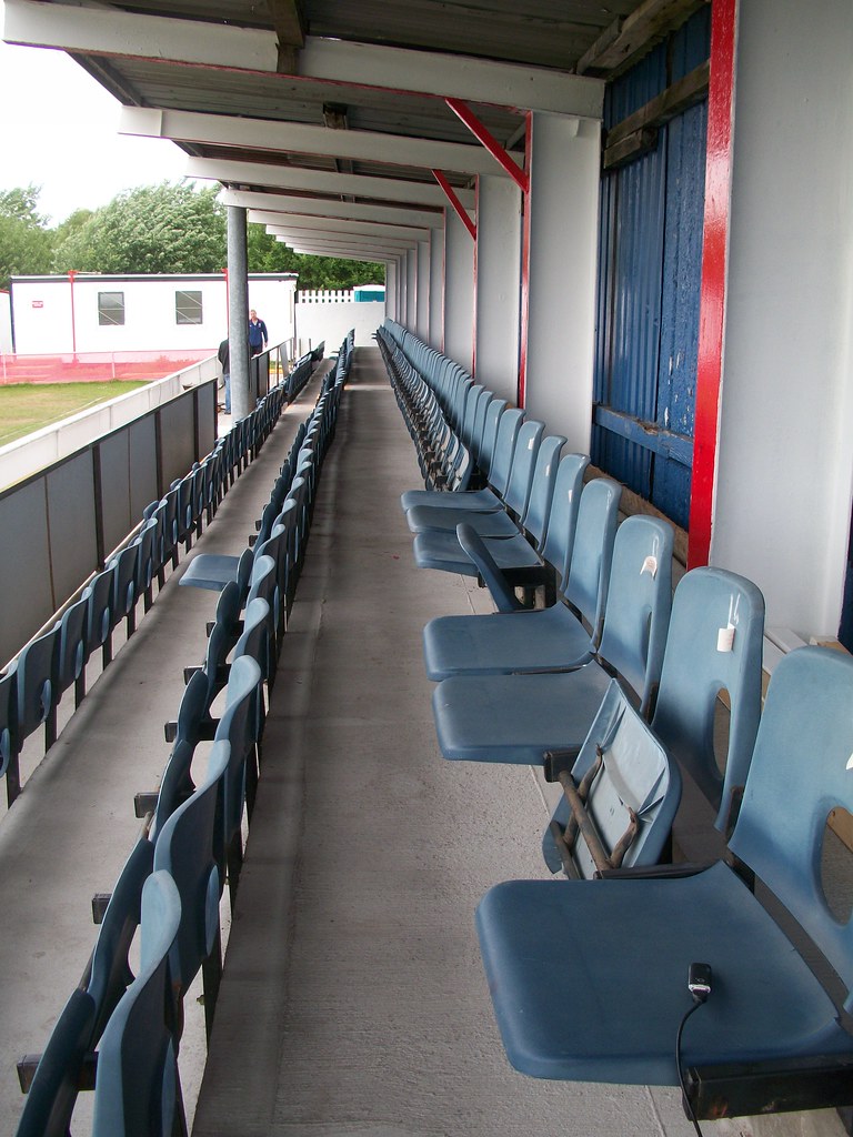 July 01 Stand at the Whitebank Stadium, home of Oldham Rug… Flickr