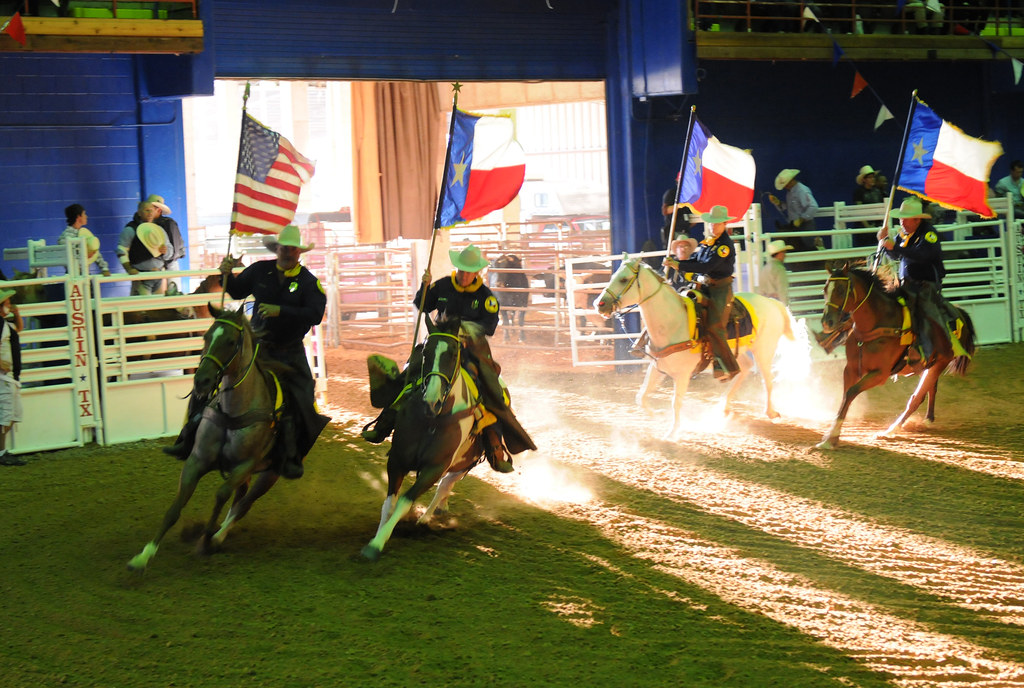 100821A1403C019 U.S. Marshalls enter the rodeo arena at… Flickr