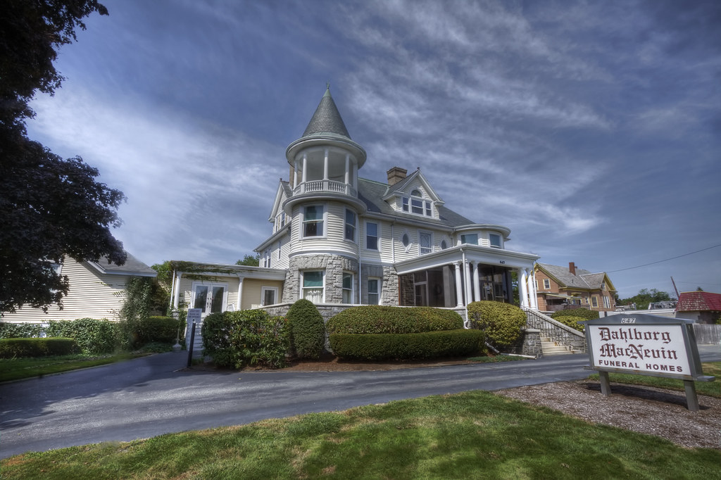 Moses Packard House, Brockton, MA Continuing my new Set of… Flickr